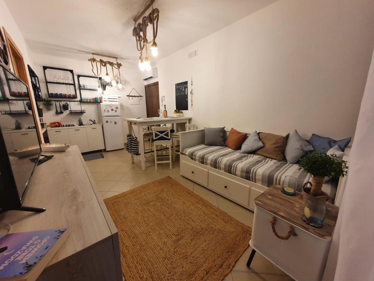 Bella Alba Apartment On The Beach Alba Adriatica Exterior foto