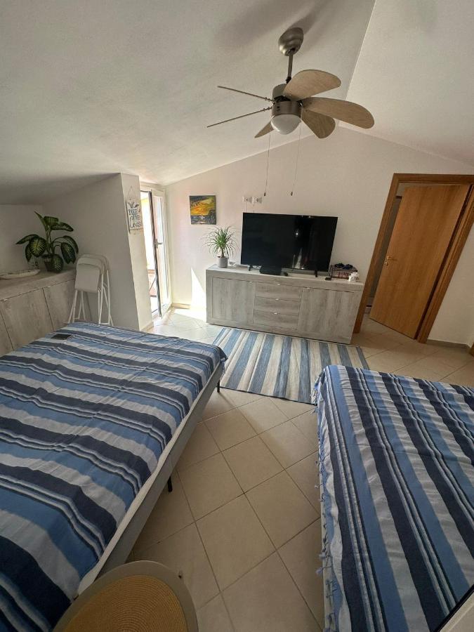 Bella Alba Apartment On The Beach Alba Adriatica Exterior foto